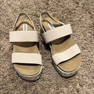 Steve Madden girls size 1 sandals